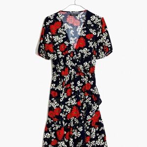 Madewell Ruffle Wrap Dress in Hillside Daisies - size 2